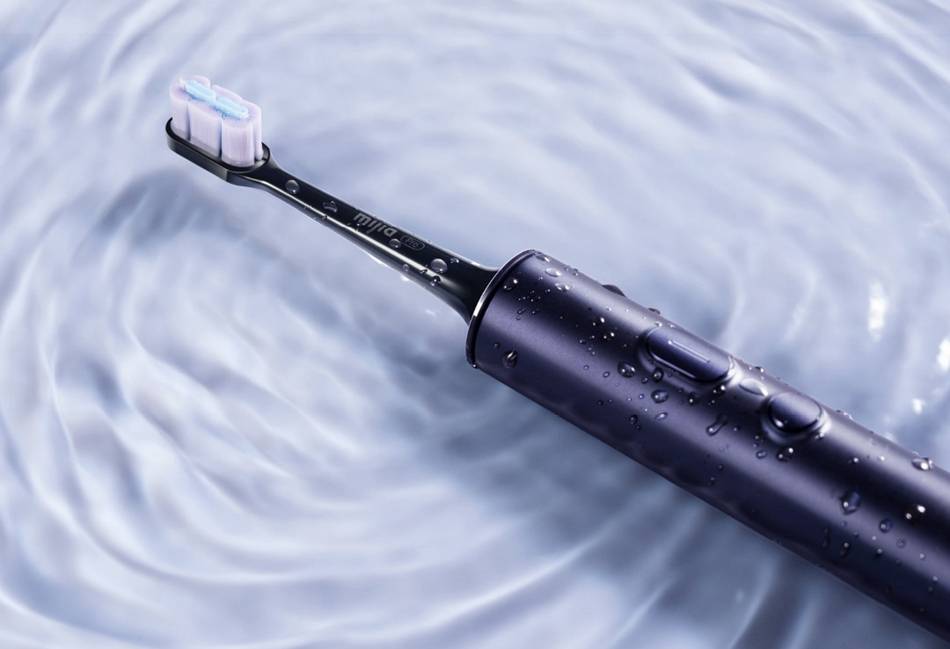 Xiaomi T700 Electric Toothbrush with Smart LED Display Multiple Power Adjustments and Ultra Soft Bristles