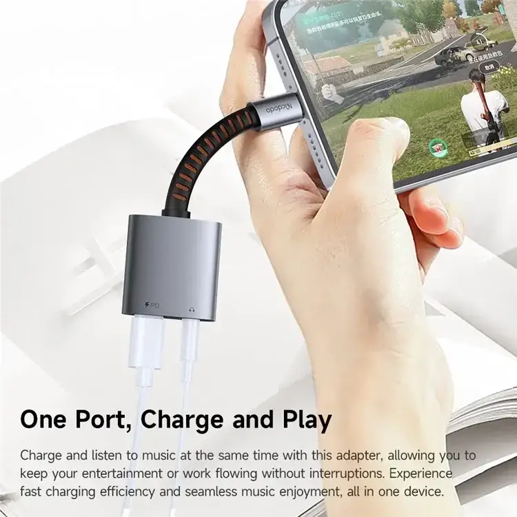 McDodo CA-3120 MDD 2-in-1 Audio Converter Charging & Audio Adapter for Lightning Devices