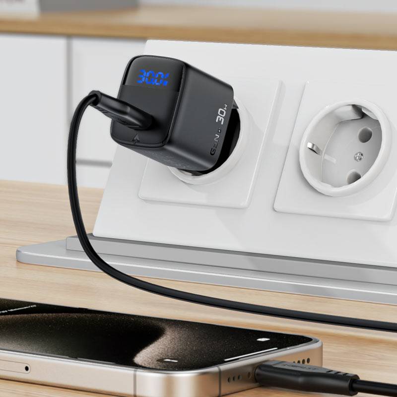 ACEFAST A115 30W GaN PD Fast Charger with Digital Power Display