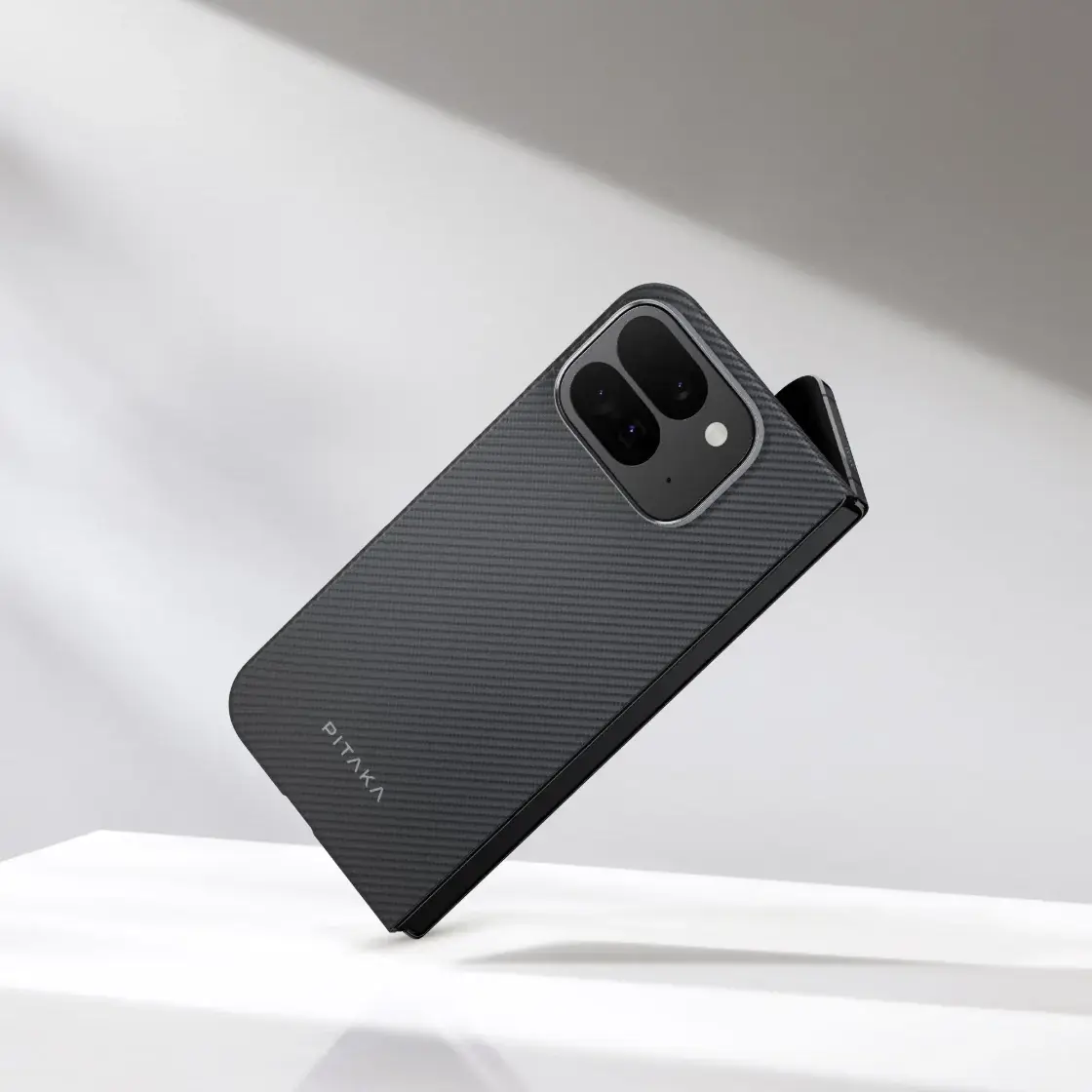 Pitaka Classic Ultra-Slim Case for Pixel 9 Pro Fold