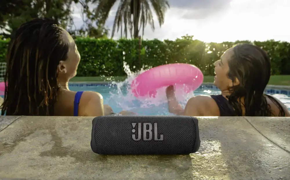 JBL Charge 6 Portable Waterproof Bluetooth Speaker