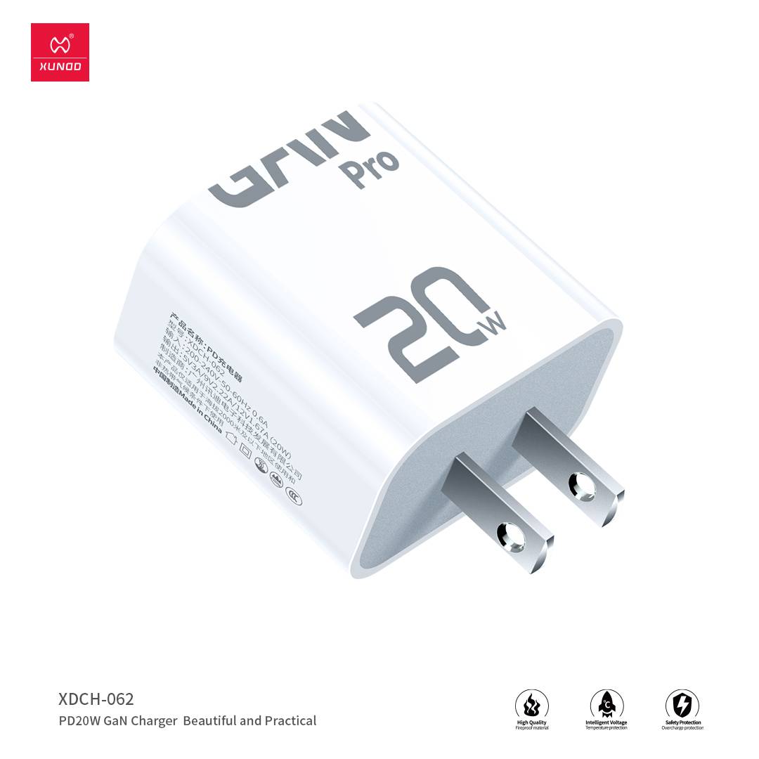XUNDD XDCH-062 20W GaN Pro Fast Charger with USB-C to Lightning Cable