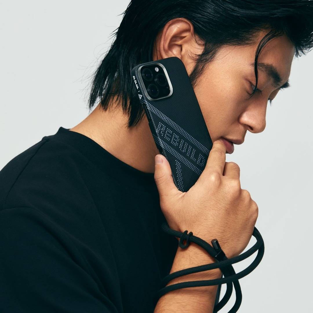 Pitaka x Re-TROS Rebuilding Collaborative Tactile Woven Case for iPhone 16 Pro Max