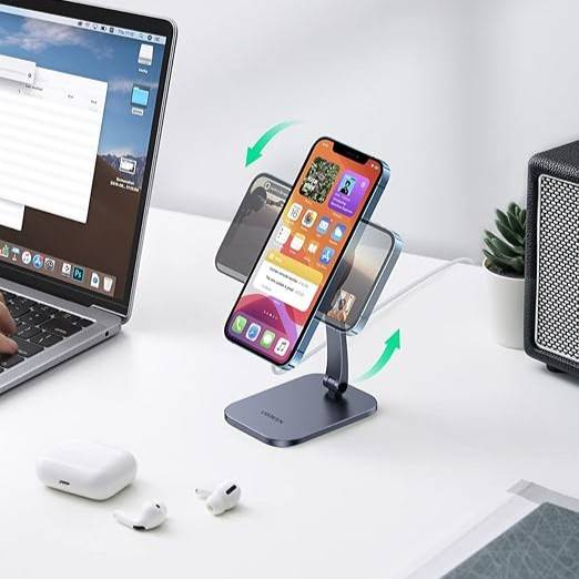 UGREEN 40290 Adjustable & Foldable Aluminum MagSafe Charging Stand