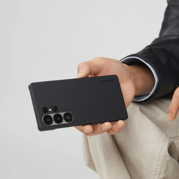 Pitaka Classic Ultra-Slim Case for Samsung Galaxy S25 Ultra