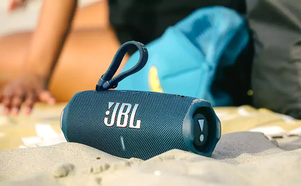 JBL Charge 6 Portable Waterproof Bluetooth Speaker