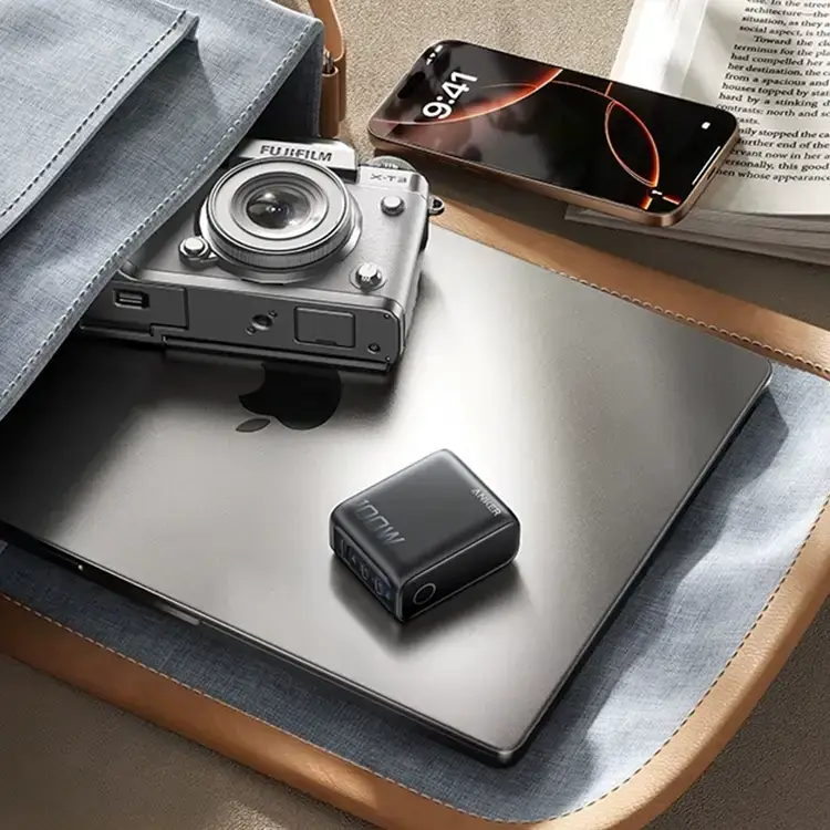 Anker Zolo B121B 100W 3-Port Fast Charger