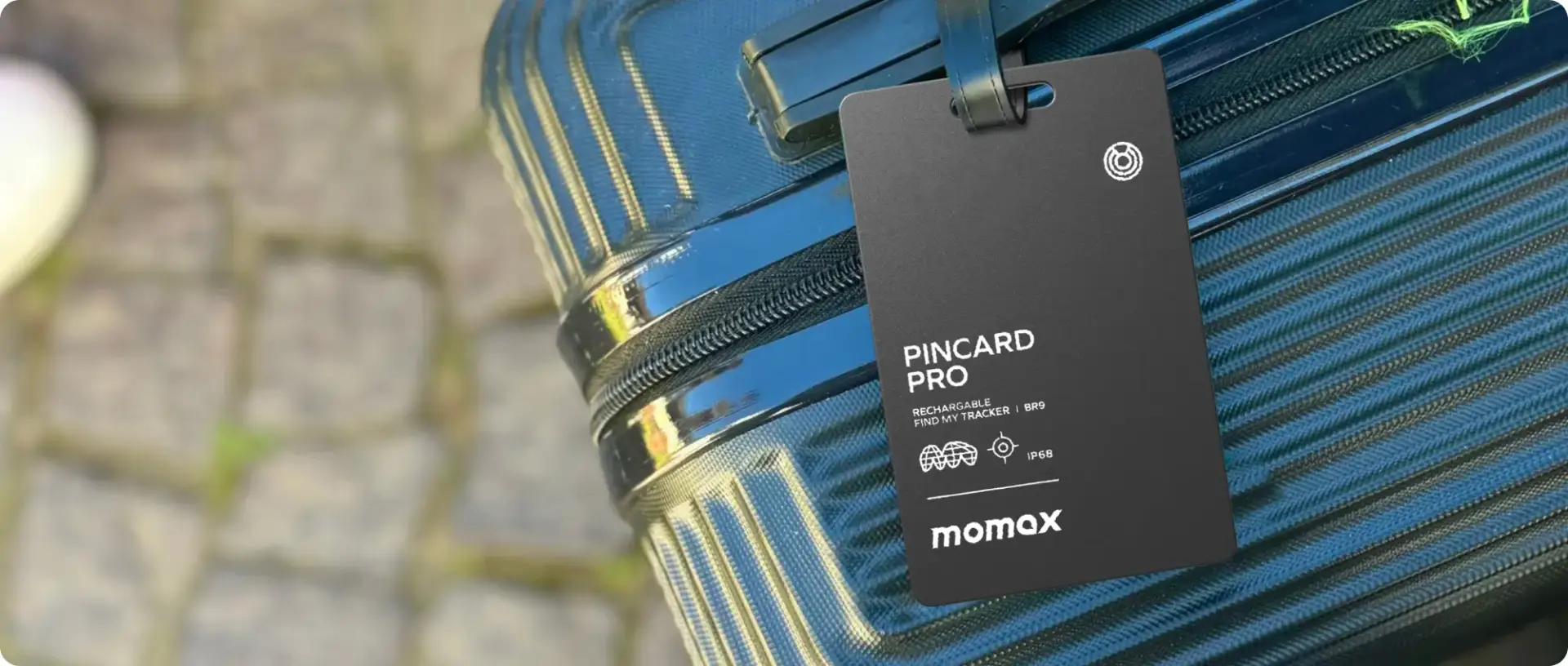 Momax BR9 PinCard Pro Rechargeable Find My Tracker