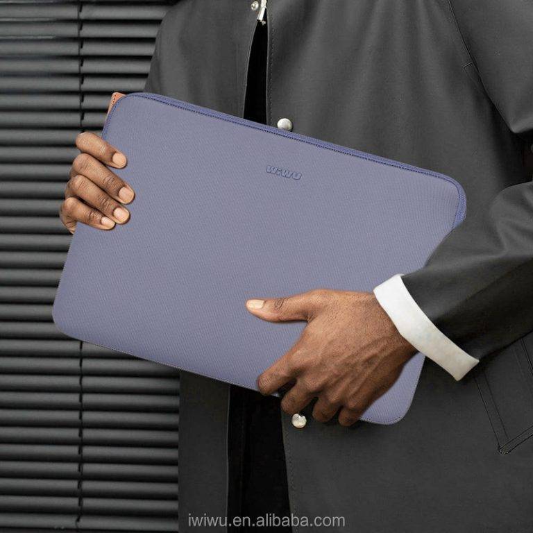 WiWU Skin Zero Ultra-Thin Protective Laptop Sleeve