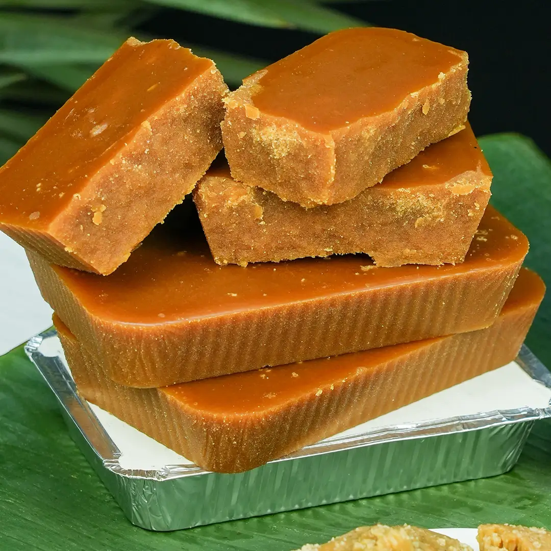 খেজুর গুড় মাত্র ৩০০ টাকা কেজি (সর্বনিম্ন ৩ কেজি অর্ডারে)