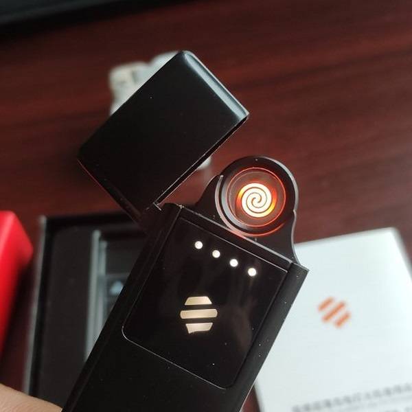 Xiaomi Beebest L101 Rechargeable 200mAh Electric Lighter Xiaomi Beebest L101 Rechargeable 200mAh Electric Lighter