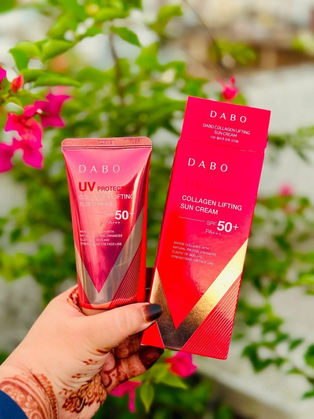 Dabo UV Protection Collagen Lifting Sun Cream SPF50+ PA+++ (70ml) Dabo UV Protection Collagen Lifting Sun Cream SPF50+ PA+++ (70ml)