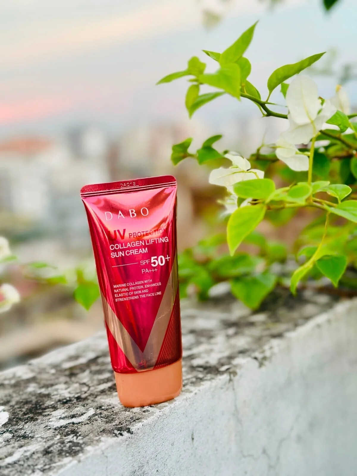 Dabo UV Protection Collagen Lifting Sun Cream SPF50+ PA+++ (70ml) Dabo UV Protection Collagen Lifting Sun Cream SPF50+ PA+++ (70ml)