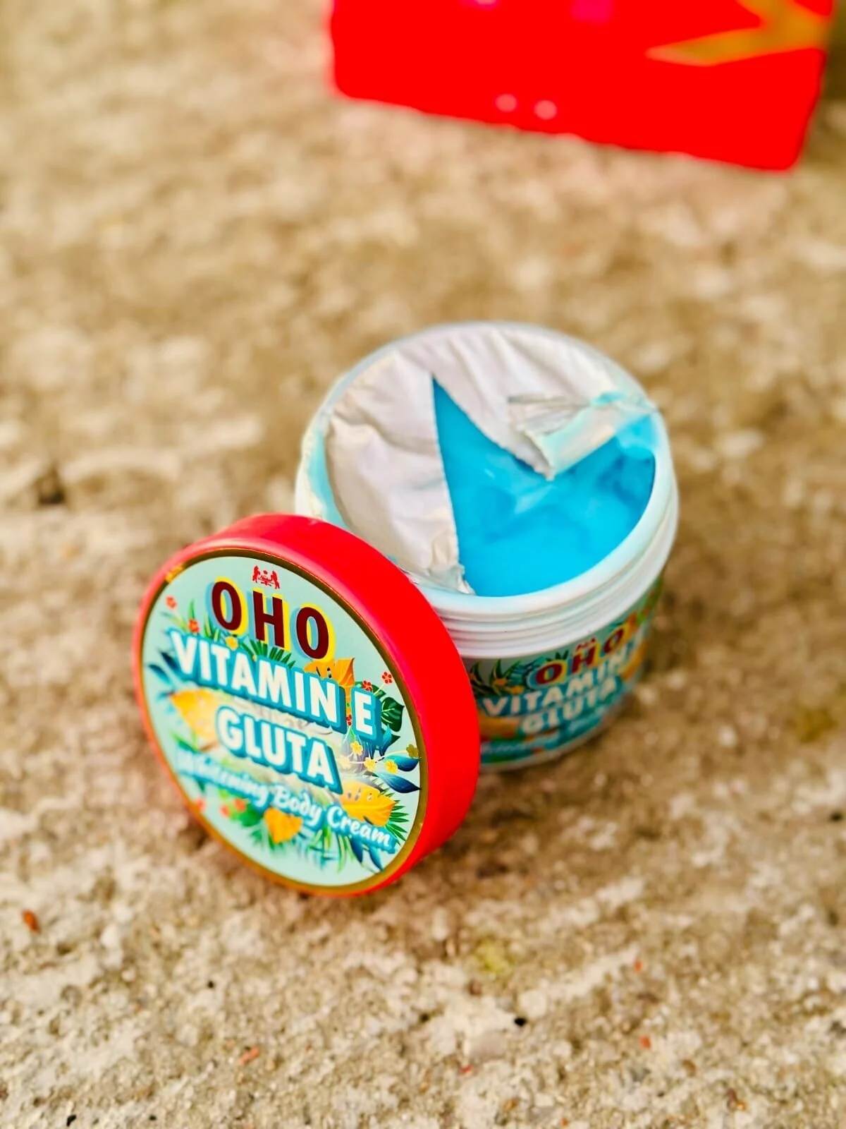 OHO Vitamin E Gluta Whitening Body Cream – 300g (Made in Thailand)