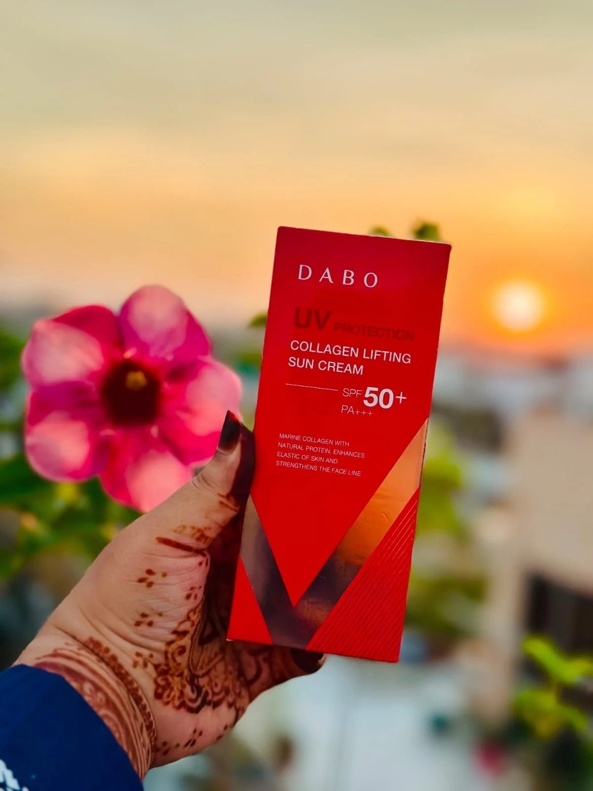 Dabo UV Protection Collagen Lifting Sun Cream SPF50+ PA+++ (70ml) Dabo UV Protection Collagen Lifting Sun Cream SPF50+ PA+++ (70ml)