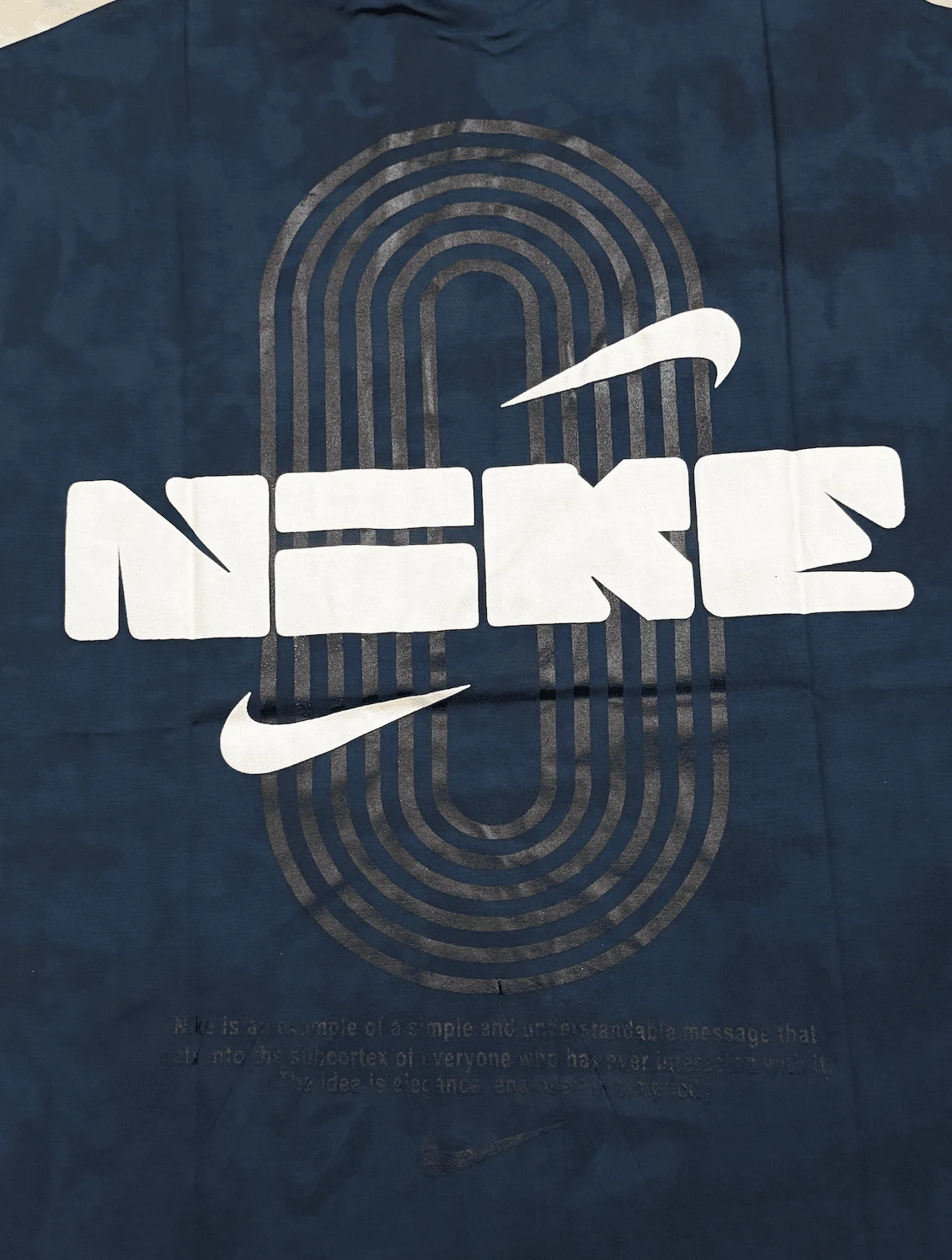 NiKE - Drop Shoulder