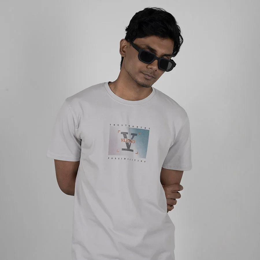 Round neck t-shirt