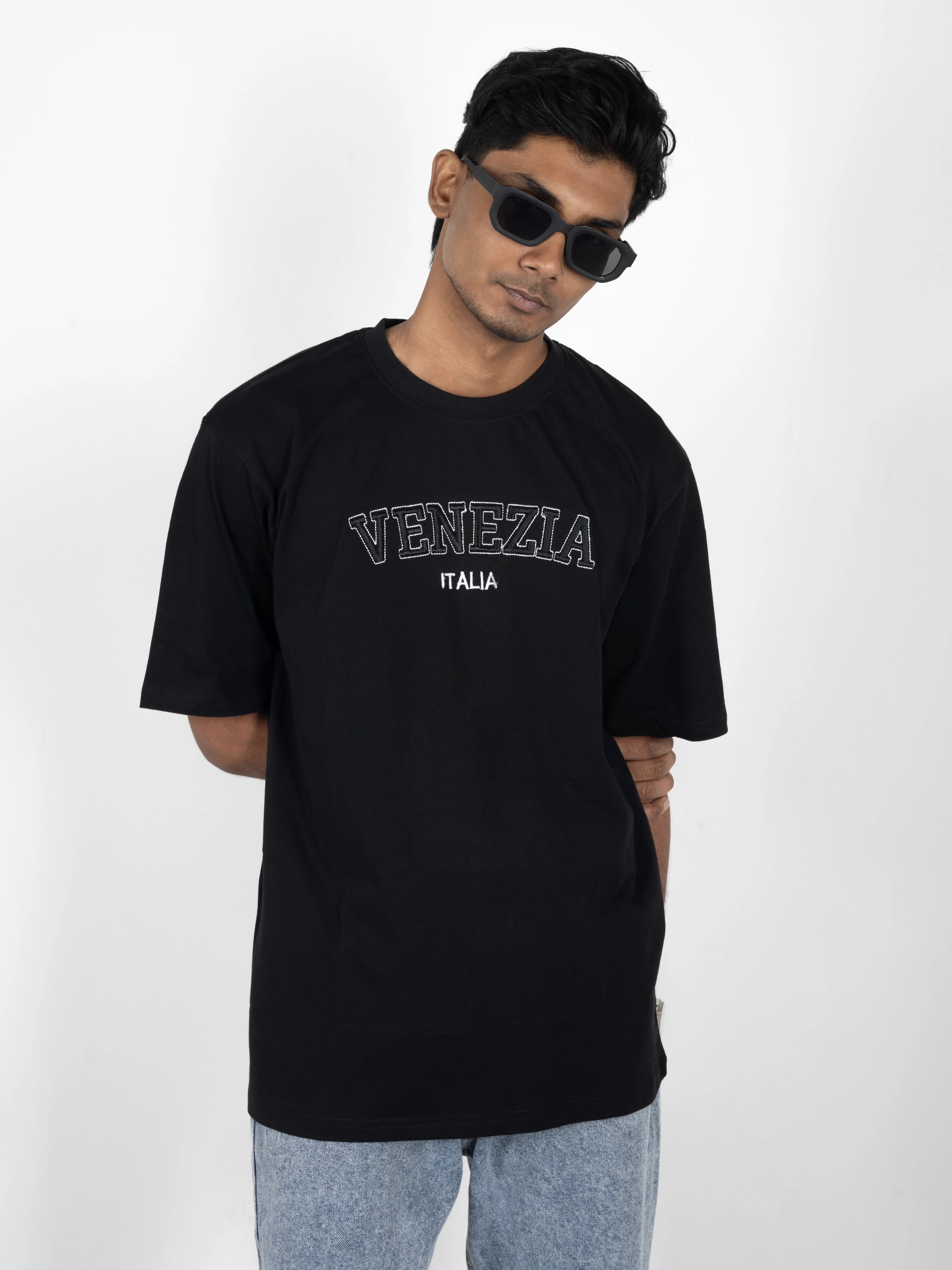 Drop shoulder t-shirt  