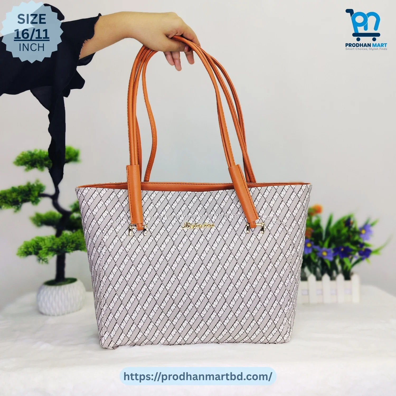 Premium Pattern Tote Bag (Grayish White Color) Premium Pattern Tote Bag (Grayish White Color)