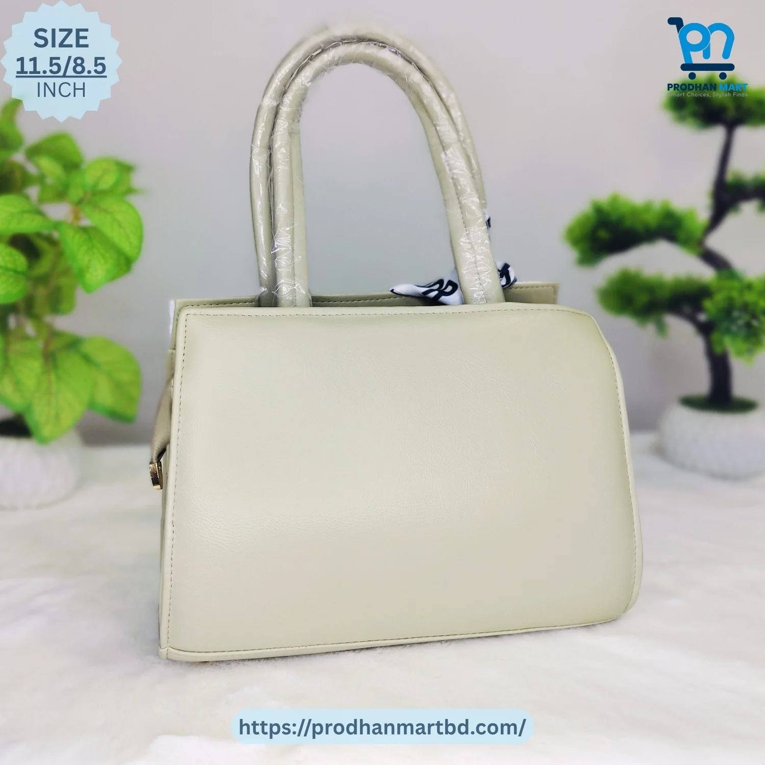 Luxury Printed Designer Tote Bag (White & Golden Beige Color) Luxury Printed Designer Tote Bag (White & Golden Beige Color)
