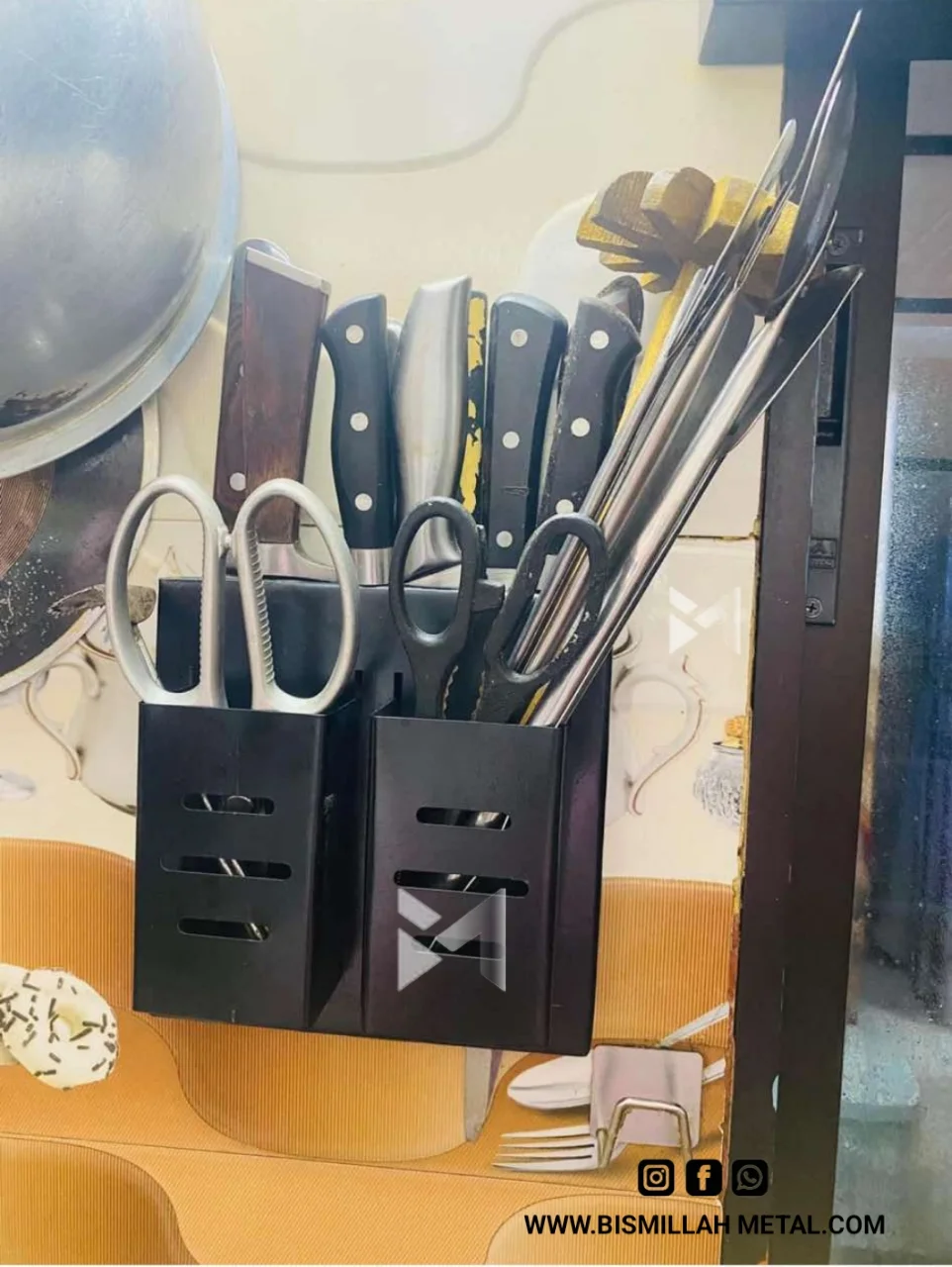 Wall Mounted knife holder - BM167