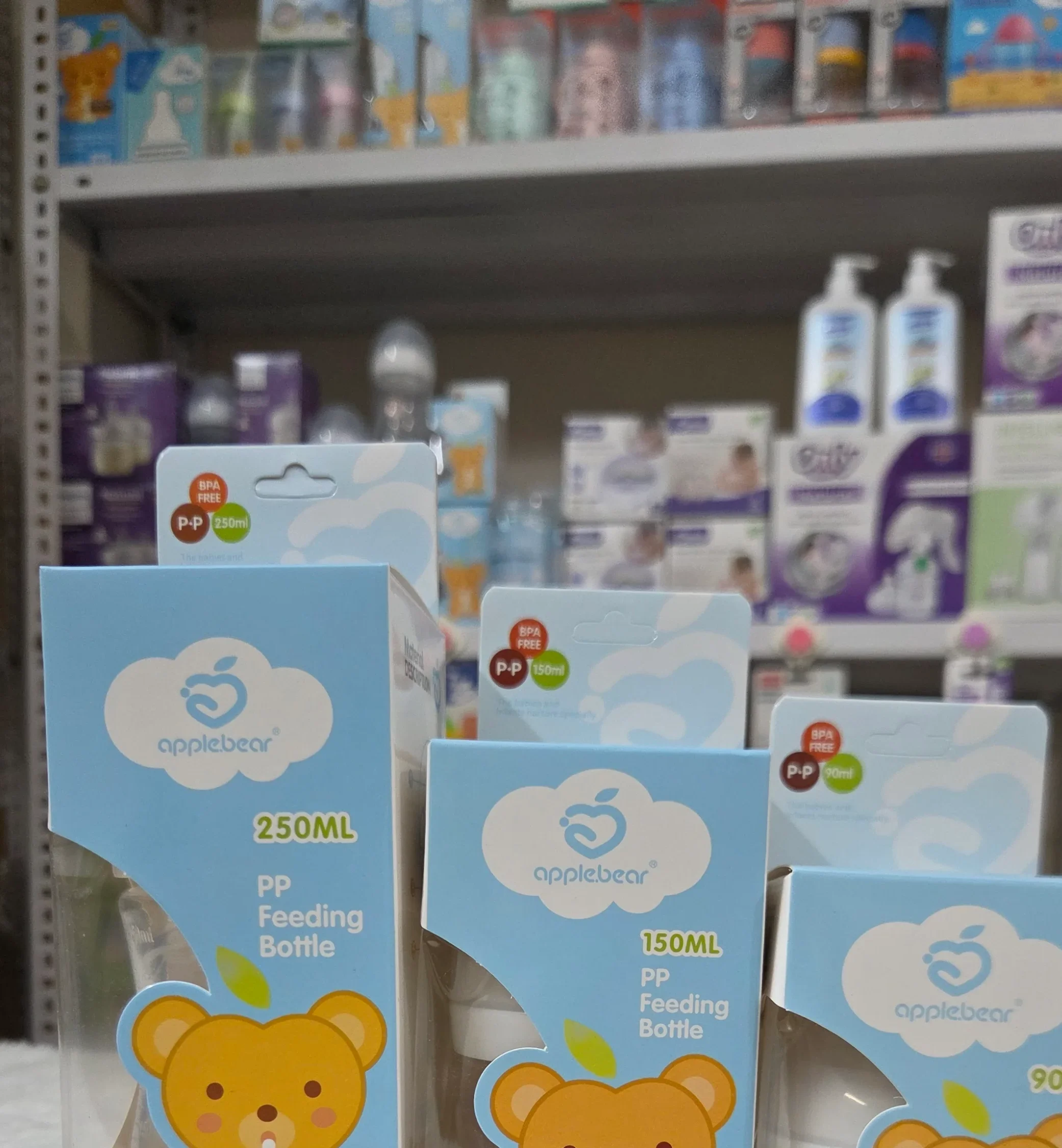 Applebear Wide Neck PP Plastic Feeding Bottle Applebear Wide Neck PP Plastic Feeding Bottle