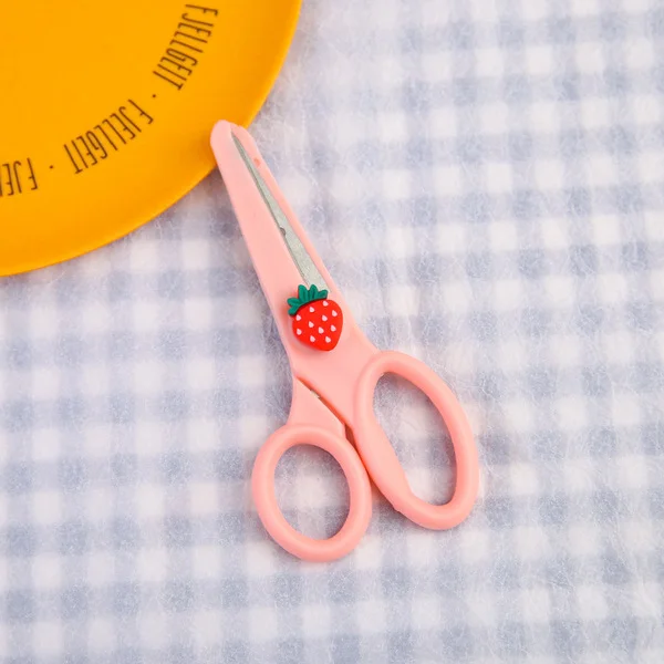 Cute Fruit Design Safety Scissors (Round Head) Cute Fruit Design Safety Scissors (Round Head)